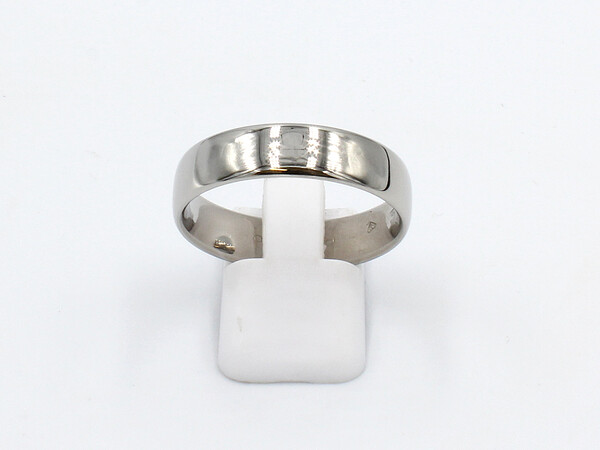 front view of a plain wedding ring made from palladium