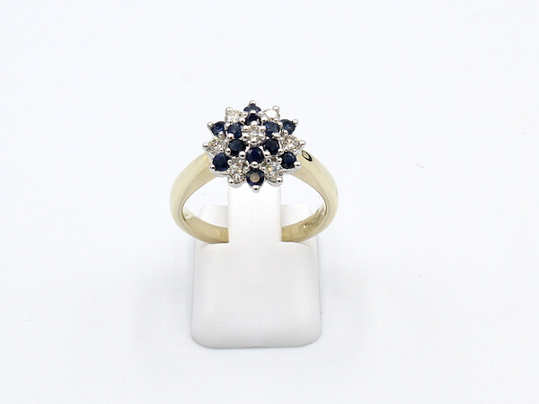 front view diamond sapphire cluster engagement ring