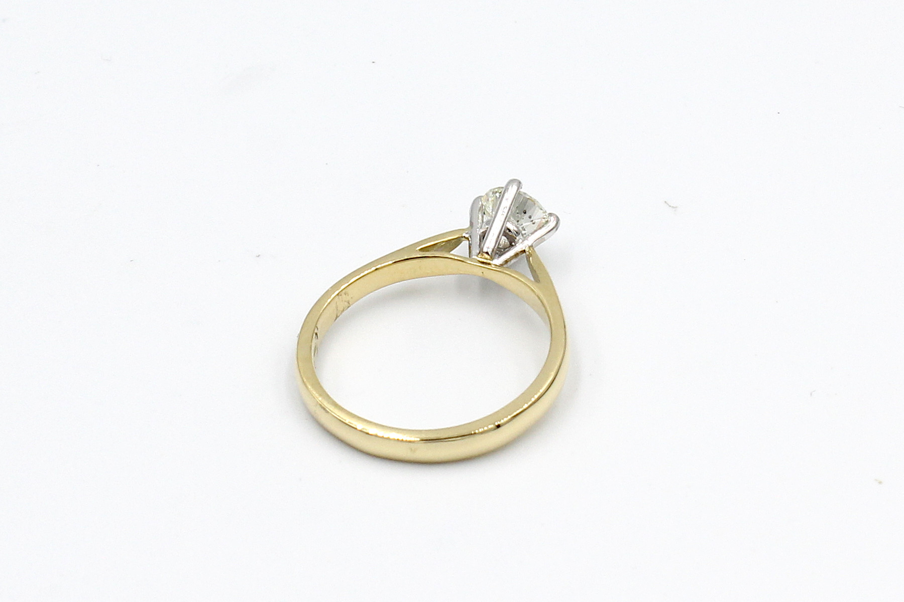 back view solitaire diamond ring gold