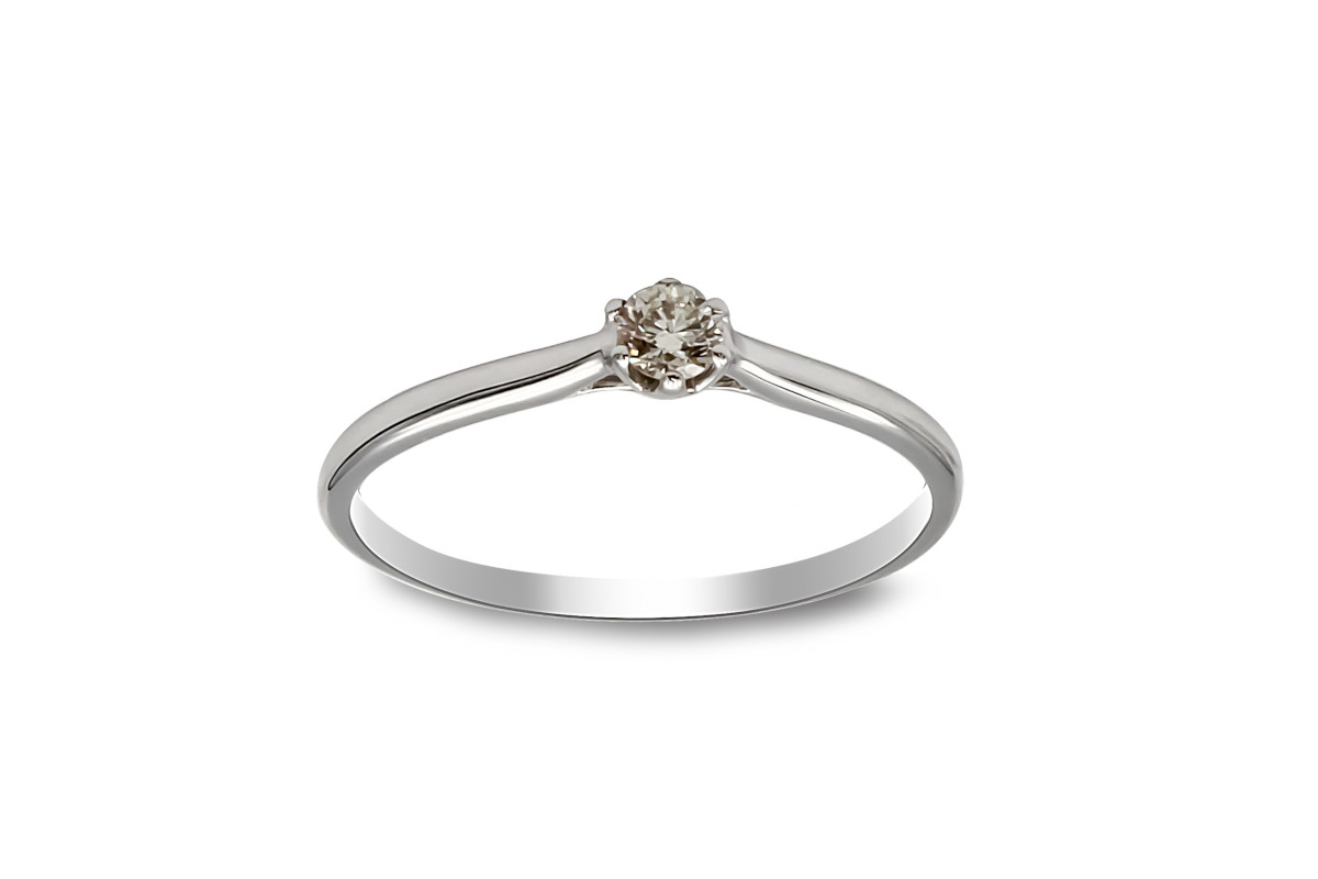 white gold solitaire diamond ring