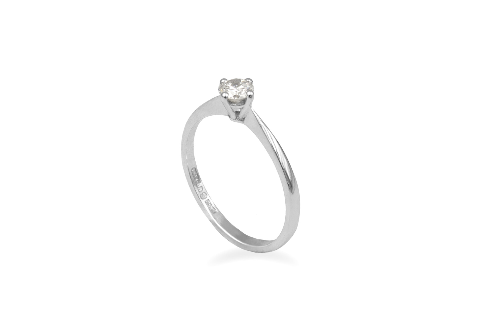 diamond solitaire engagement ring