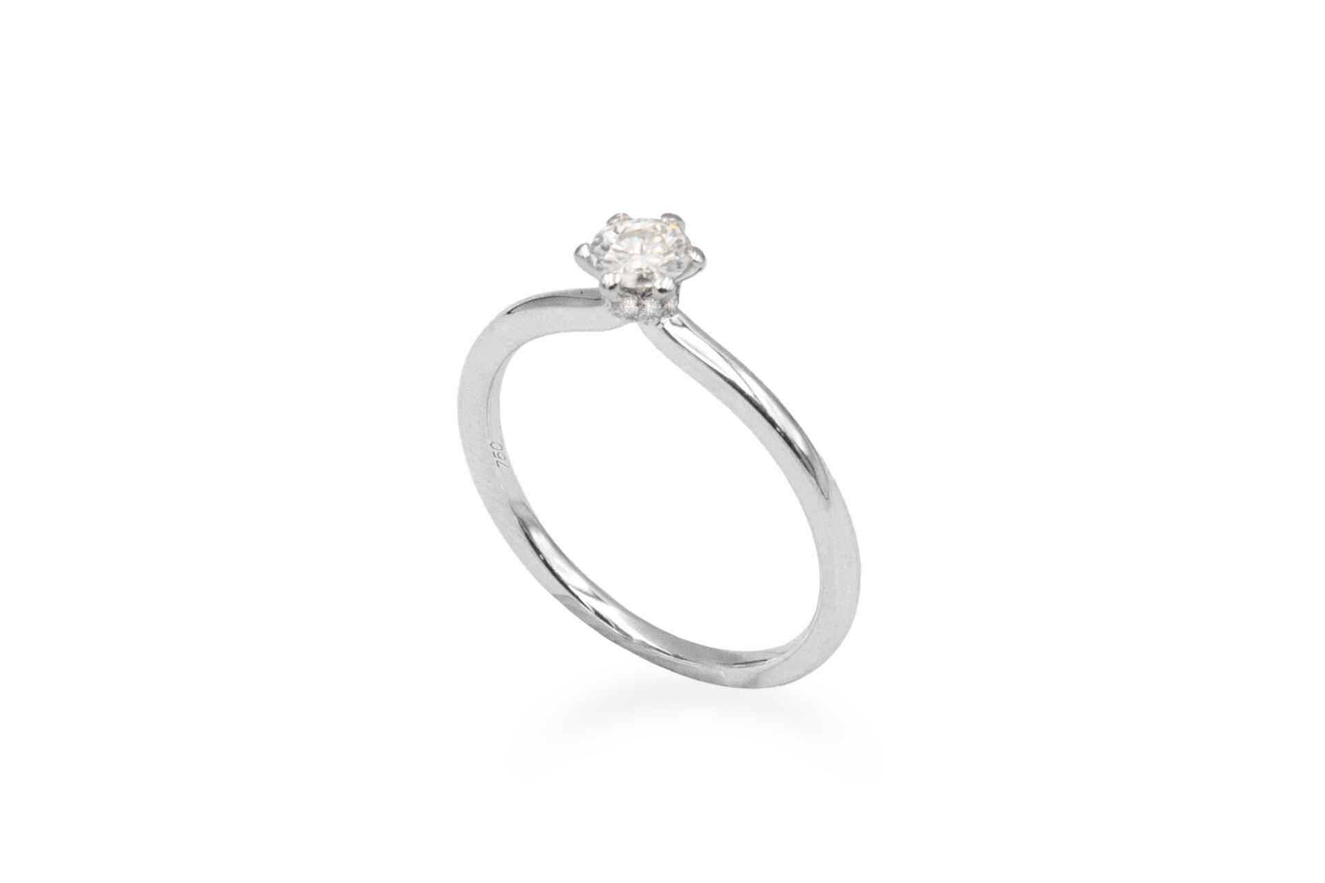 diamond solitaire ring