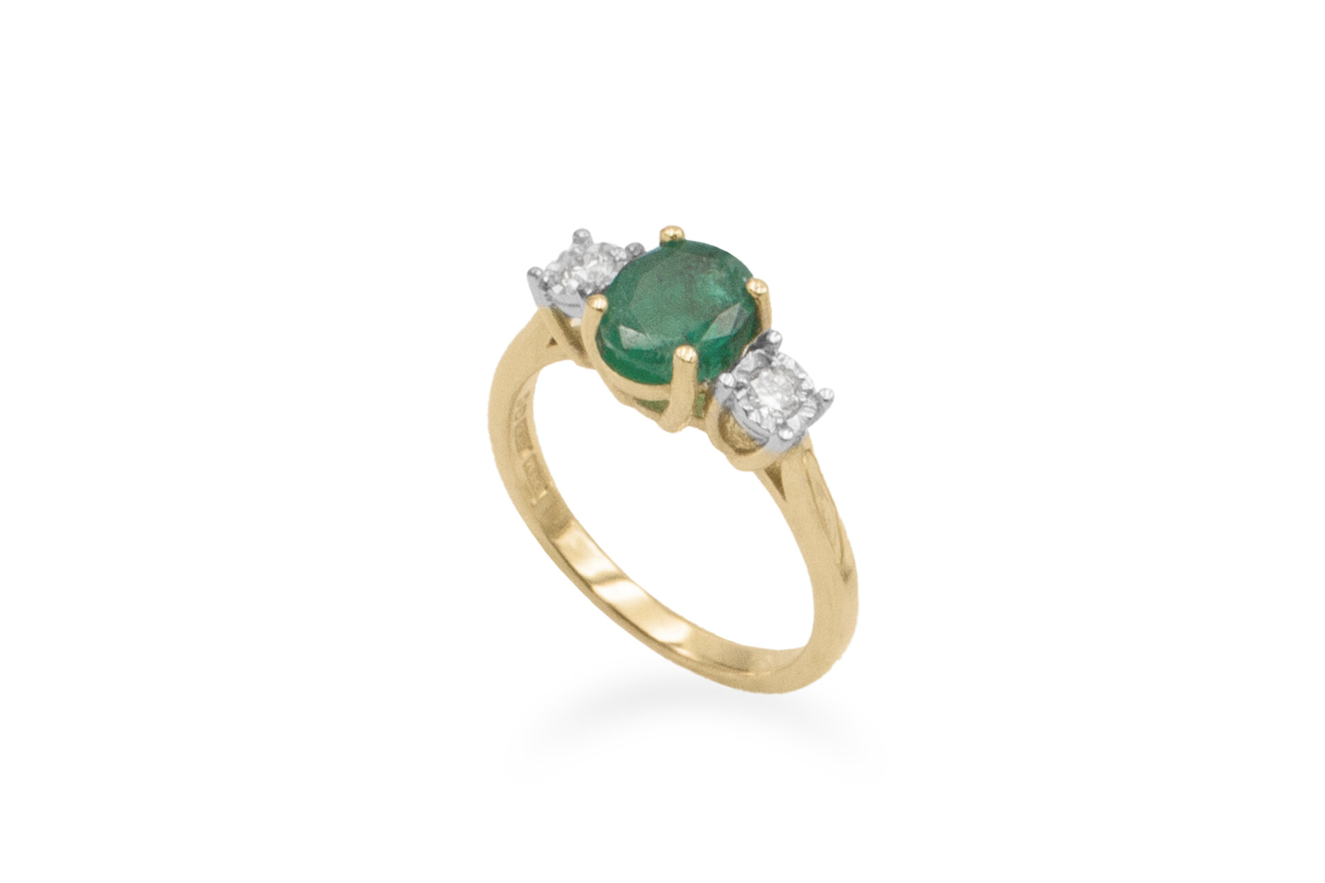 emerald-diamond-gold-ring