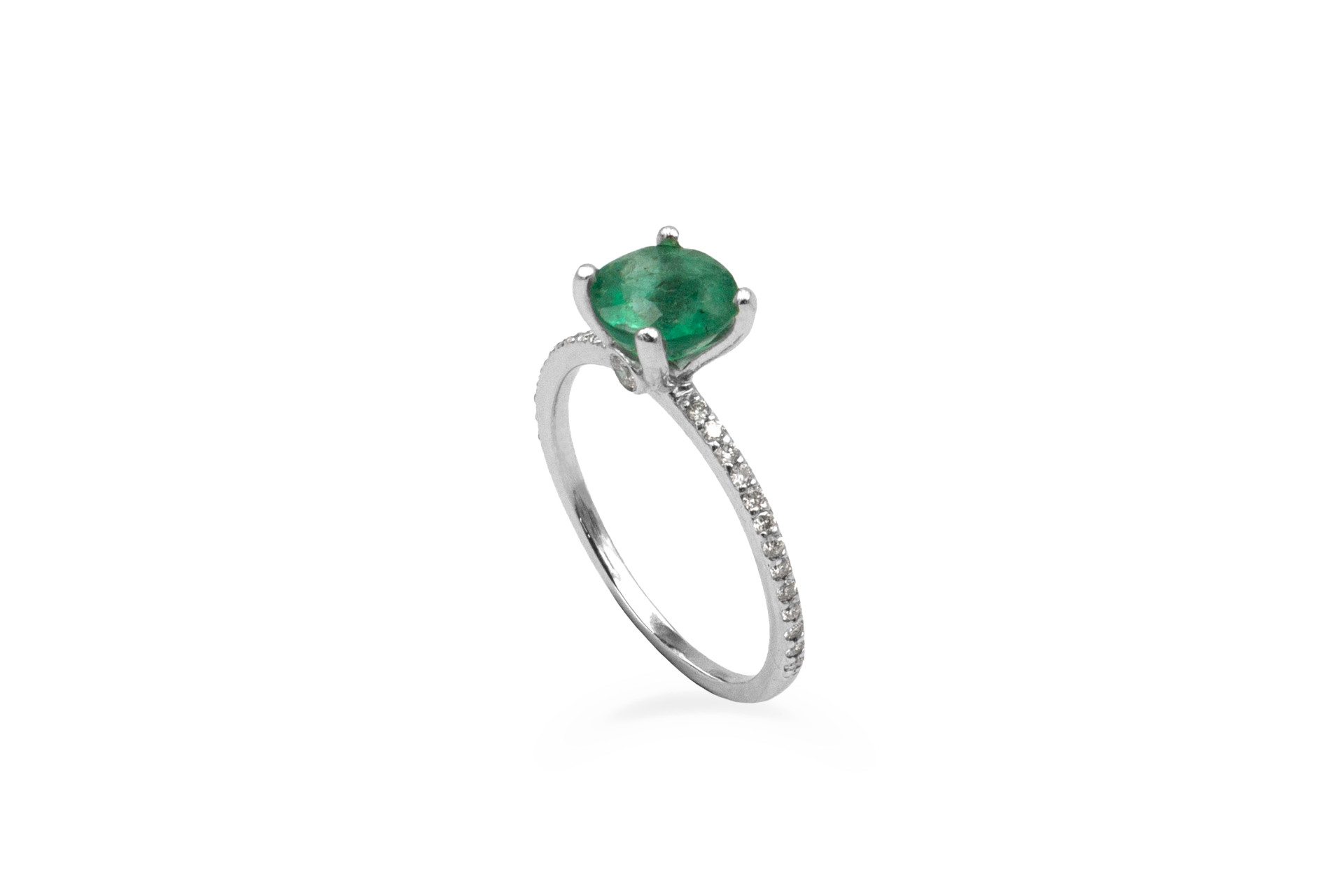 platinum emerald and diamond solitaire ring