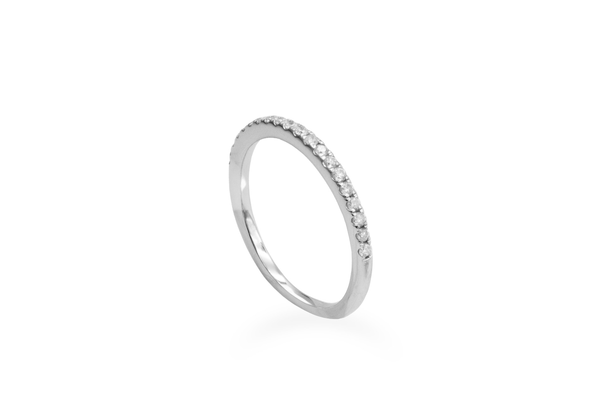 white gold diamond wedding ring